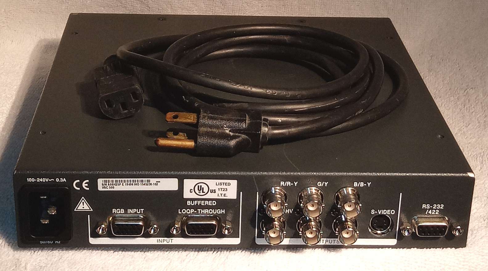 High Resolution Computer-to-Video Scan Converter Extron VSC 500 High Resolution Computer to Video Scan Converter